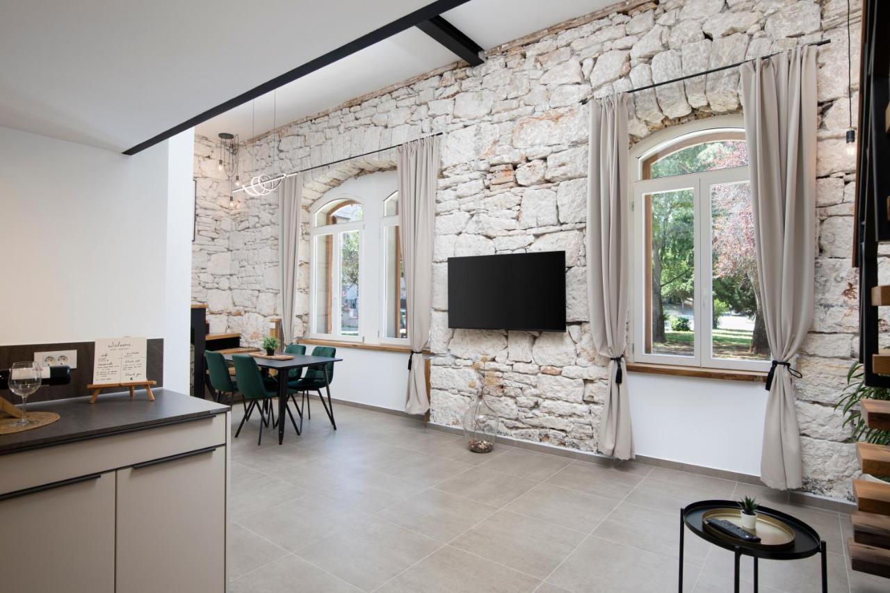 K- Apartments Pula Exterior photo
